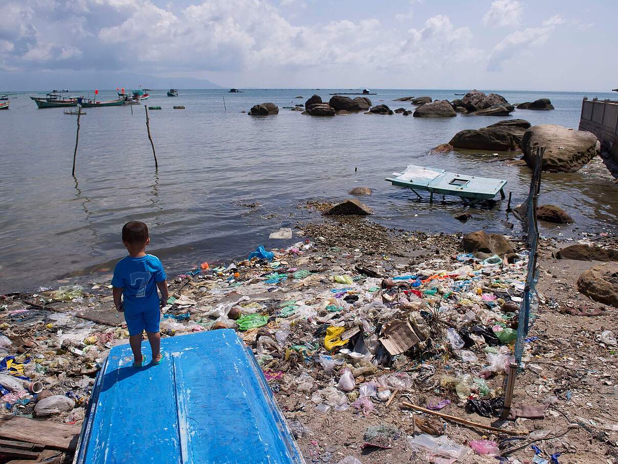 Strand mit Müll auf Phu Quoc © Duong Quoc Binh / WWF Vietnam
